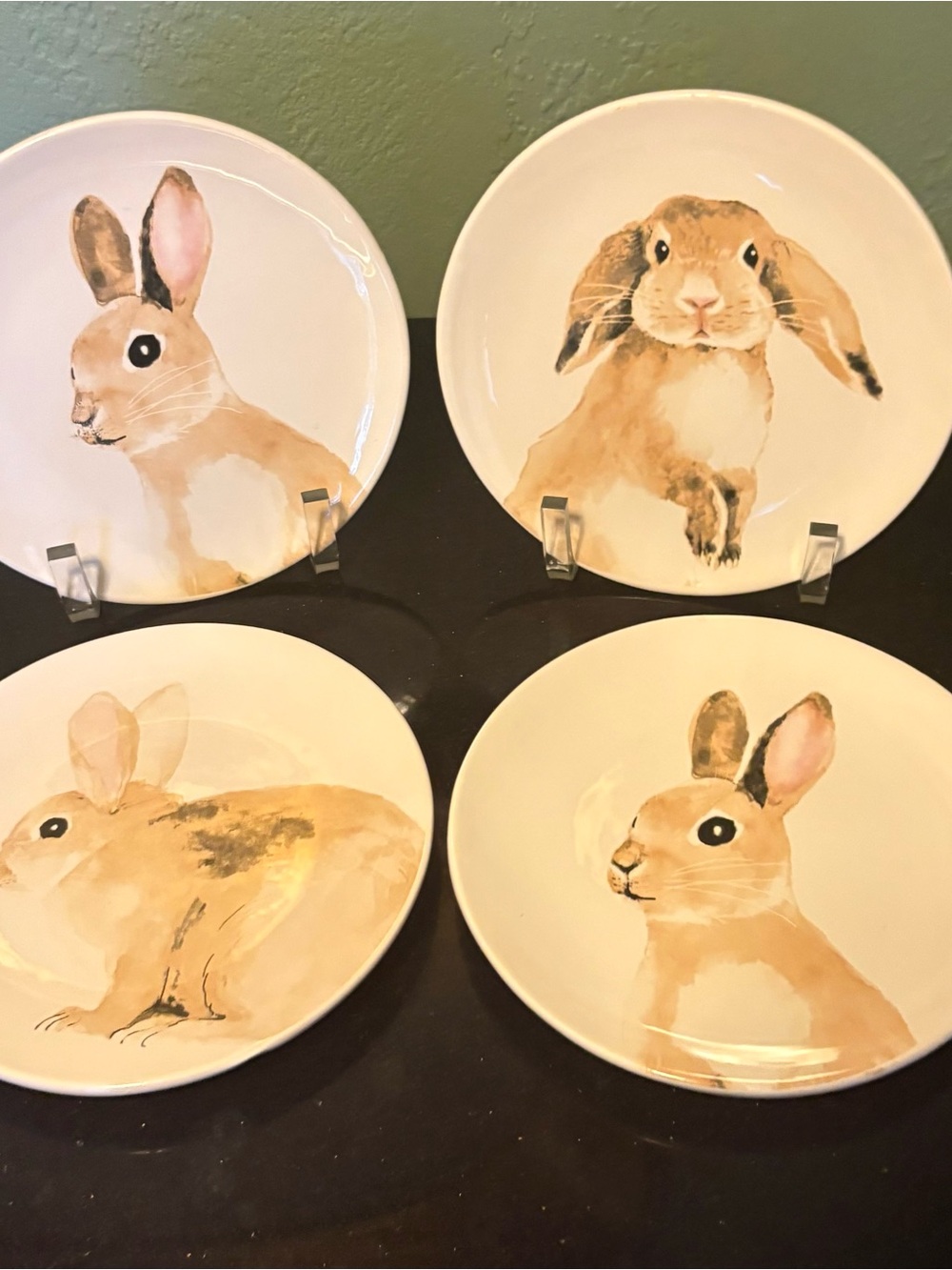 Arlington Designs Bunny Ceramic 4 Appetizer And Dessert Plates Tan and White 6”
